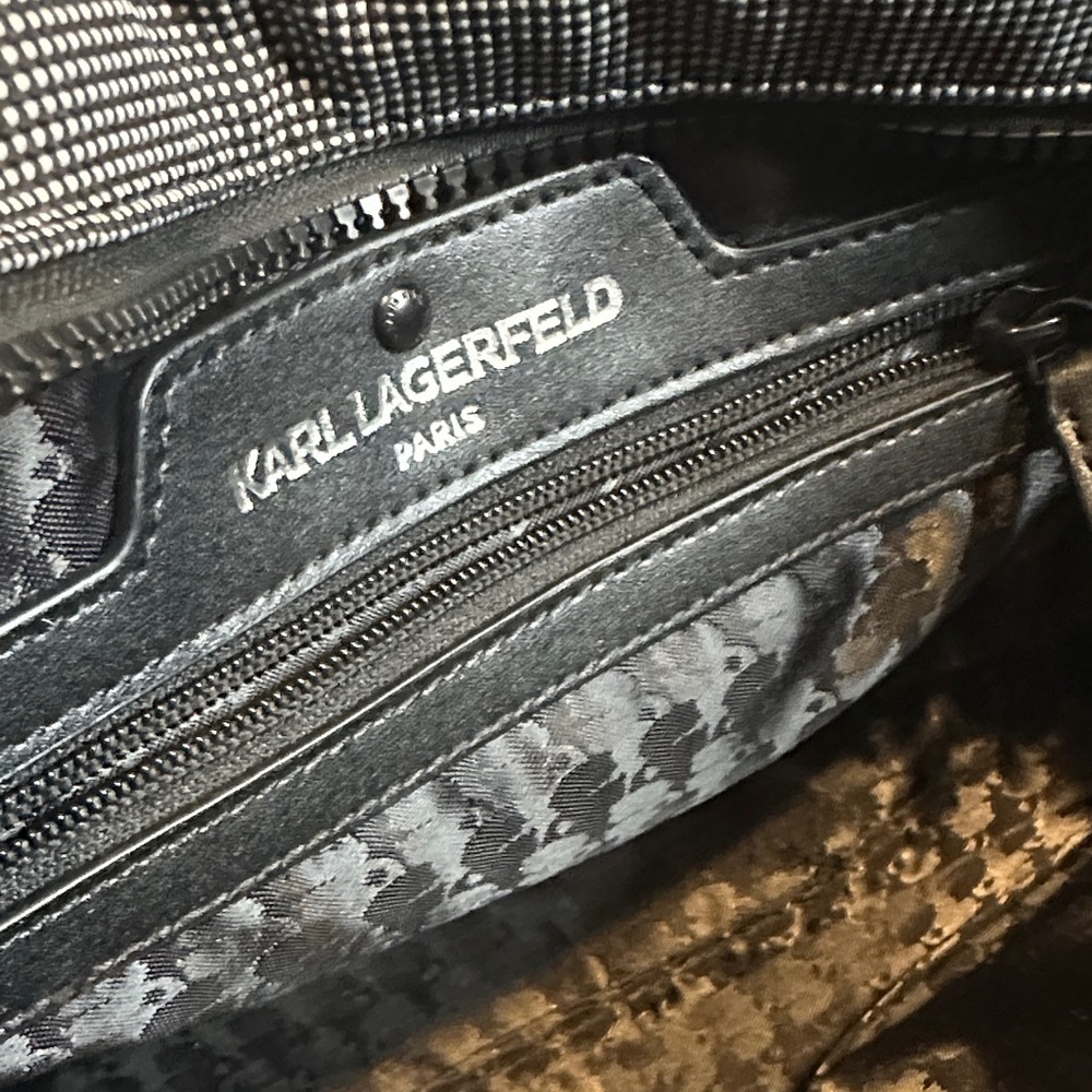 Karl Lagerfeld Voyage Quilted Bag - Picture 4 of 6